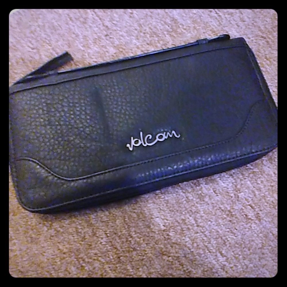 Huge Volcom Wallet